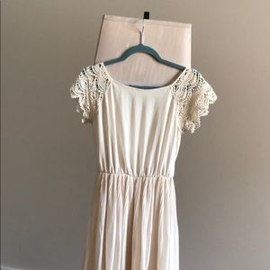 Cream Mini Dress from Lush - S